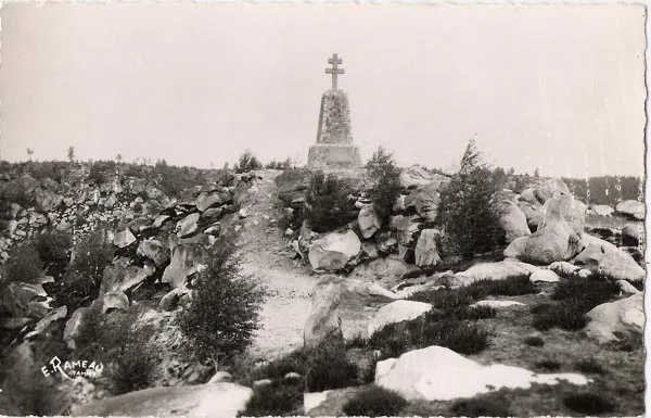découvrez l'histoire fascinante et les attraits incontournables de noisy-sur-école, un charmant village français. explorez son patrimoine, ses paysages pittoresques et les activités qui font de cette destination un lieu idéal pour les amoureux de la nature et de l'histoire.