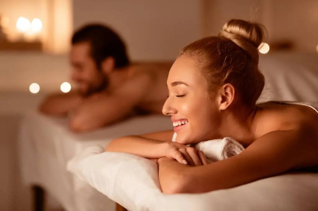 découvrez des idées d'activités romantiques qui raviront votre partenaire et créeront des souvenirs inoubliables. que ce soit une escapade en pleine nature, un dîner aux chandelles ou une soirée cinéma sous les étoiles, trouvez l'inspiration pour exprimer votre amour.