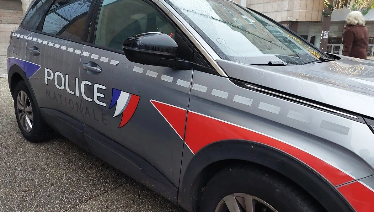 découvrez les dernières informations sur l'accident mortel survenu à montereau. détails sur les circonstances, les victimes et les réactions de la communauté.