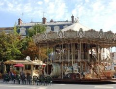 découvrez la magie de la fête nationale à fontainebleau en 2025 ! profitez d'un événement spectaculaire avec des feux d'artifice, des concerts et des animations pour toute la famille dans un cadre historique exceptionnel. ne ratez pas cette célébration inoubliable!