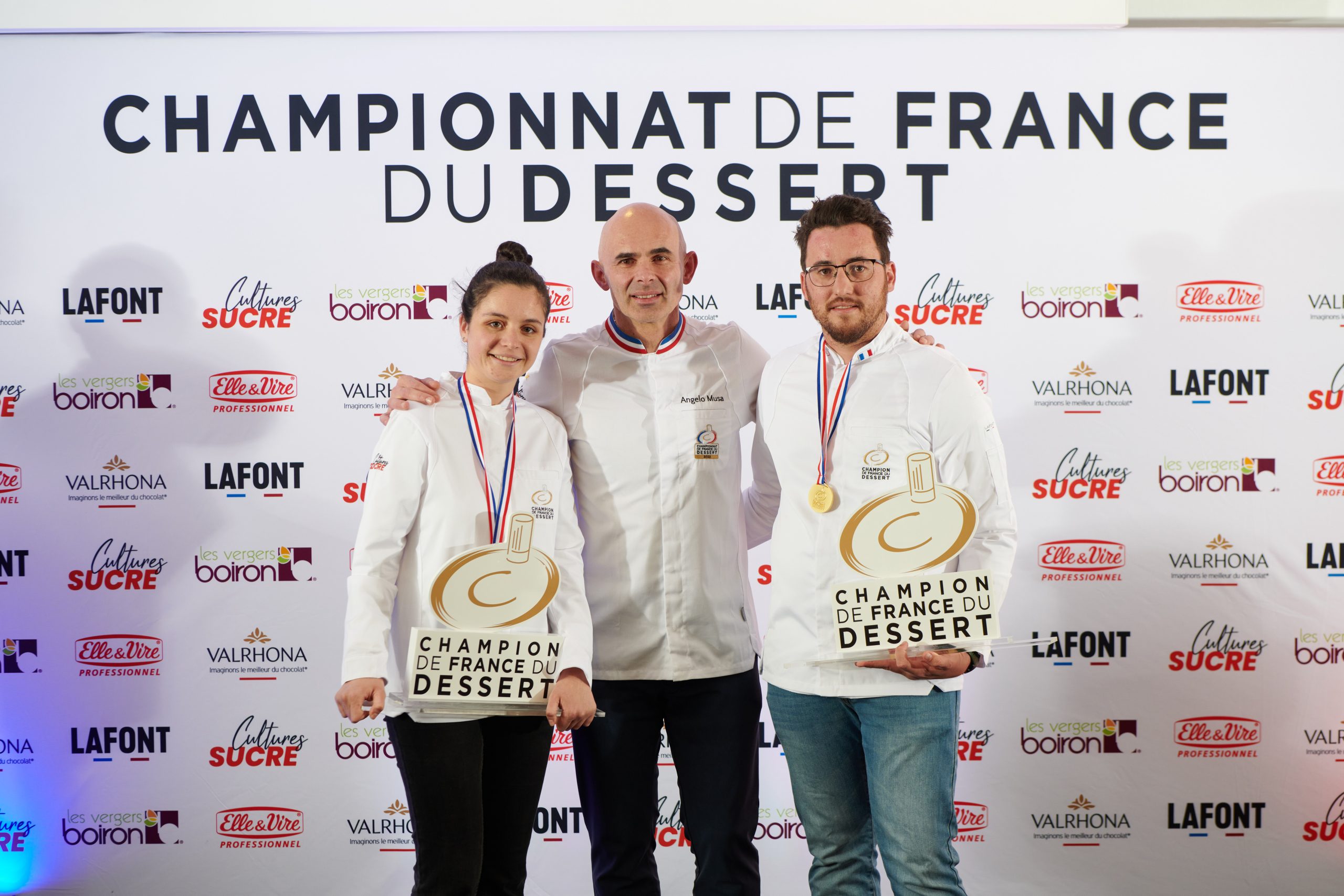 participez au championnat de dessert à fontainebleau, un événement gourmand où pâtissiers amateurs et professionnels rivalisent de créativité pour des délices sucrés exceptionnels.