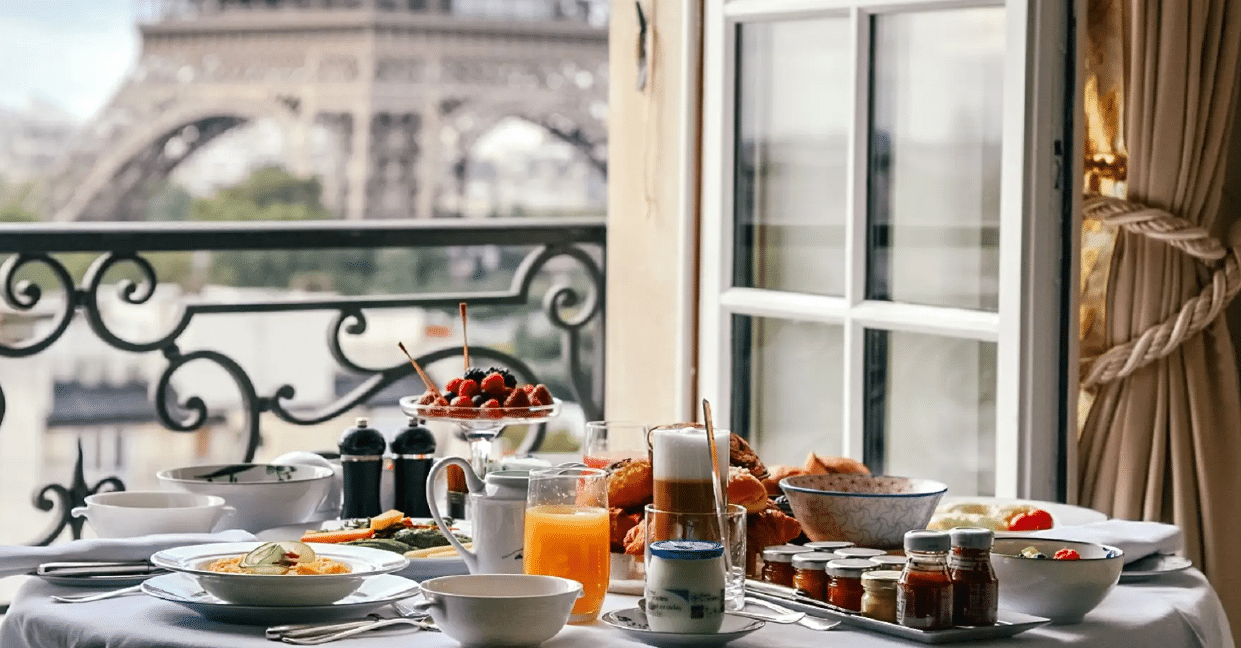 découvrez les incontournables de paris pour un week-end parfait : monuments, visites, saveurs et activités immanquables pour profiter pleinement de la ville lumière.