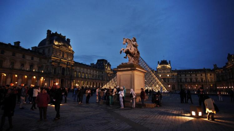 découvrez la nuit des musées 2025 en seine-et-marne : une soirée unique pour explorer gratuitement musées et expositions, entre art et culture, pour petits et grands.