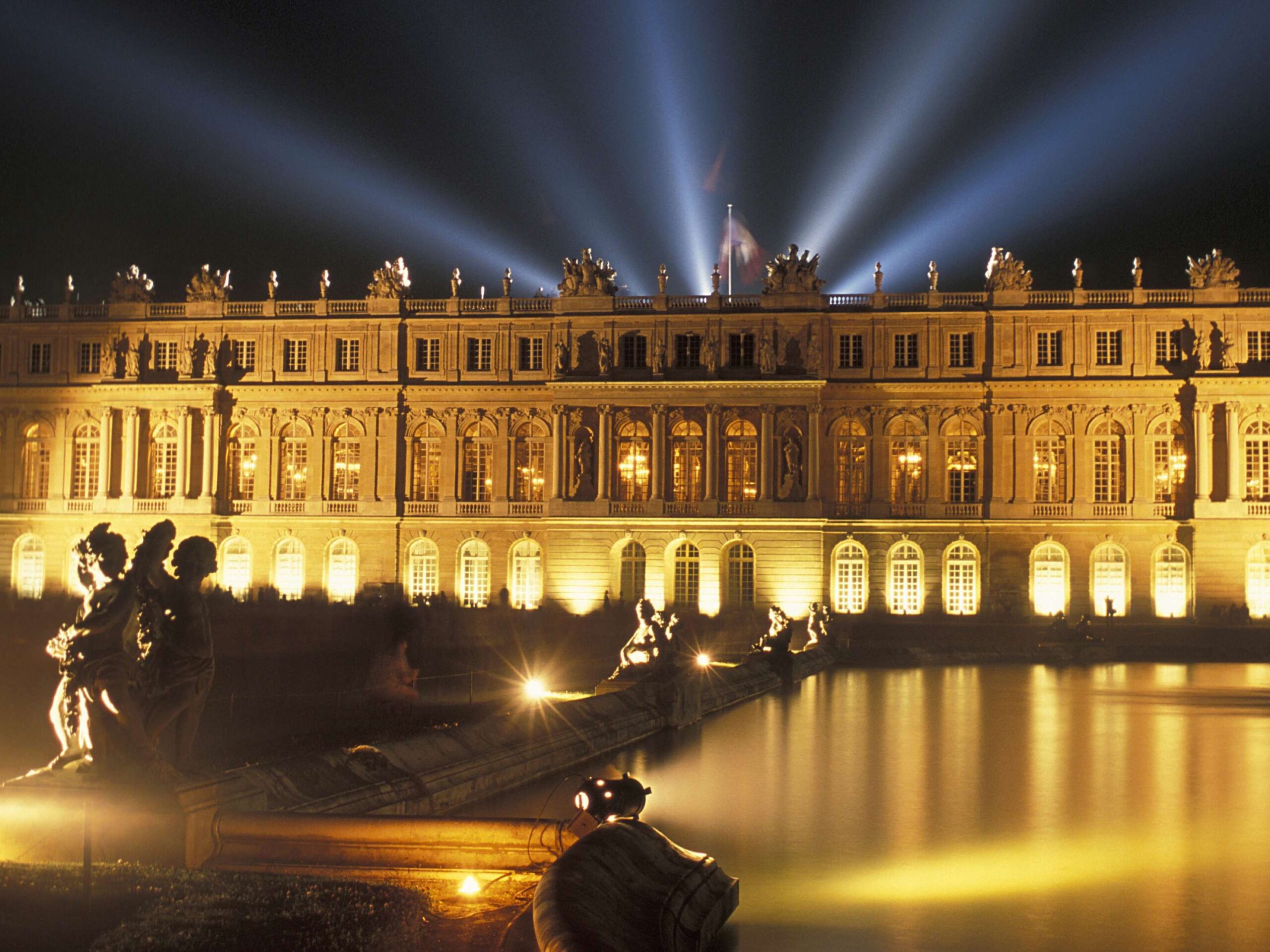 vivez une soirée électro exceptionnelle dans un château historique près de paris, alliant musique électronique et cadre d'exception pour une nuit inoubliable.