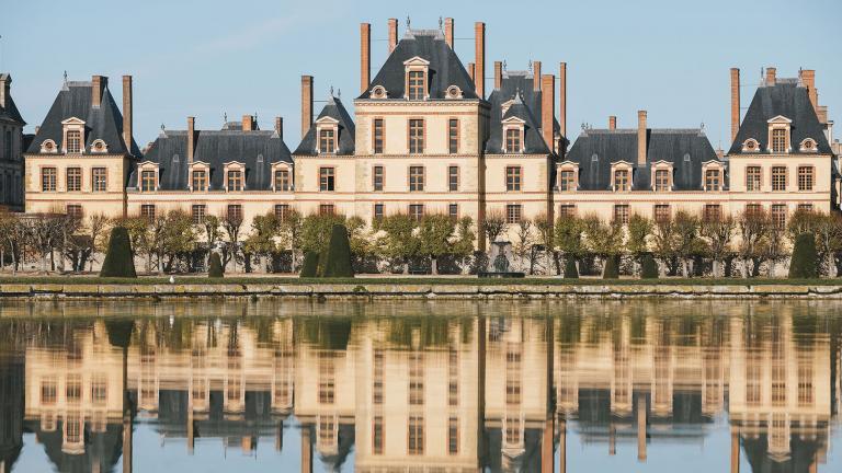 découvrez les adresses incontournables de fontainebleau pour profiter pleinement de votre visite : restaurants, sites historiques, et lieux de détente à ne pas manquer.